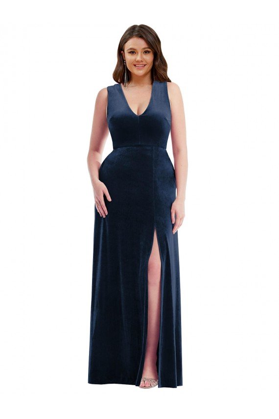 Deep V-Neck Sleeveless Velvet Evening Maxi Dress with Pockets